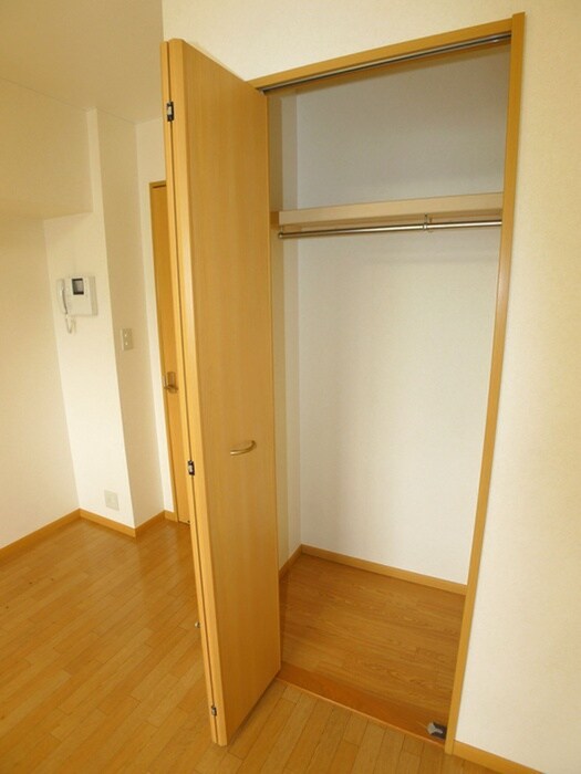 物件内観写真9　(収納)