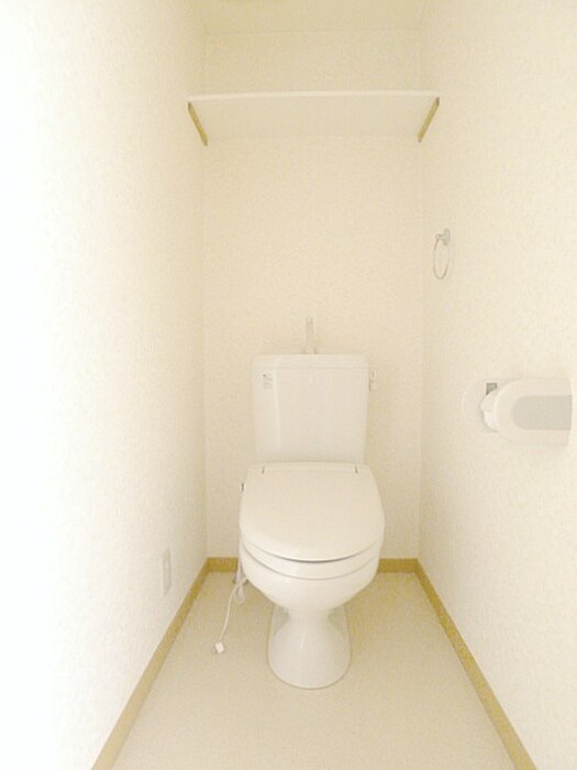 物件内観写真14　(トイレ)