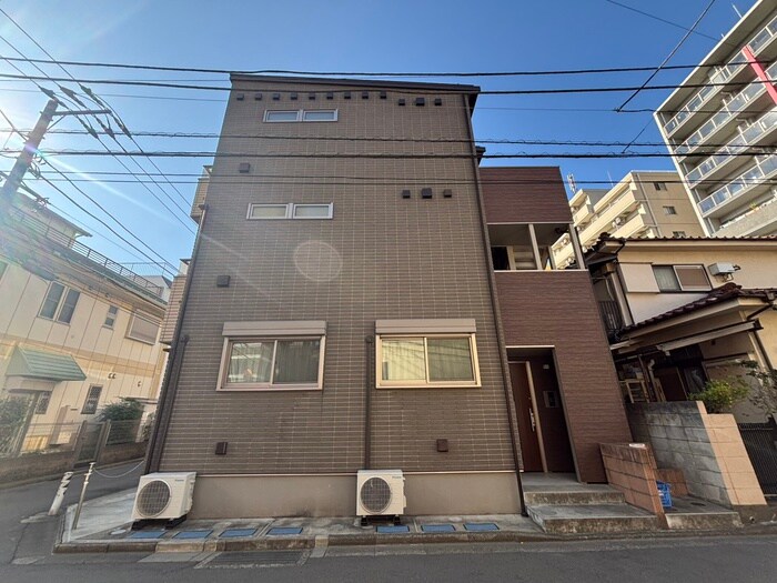 物件外観写真2　(外観写真)