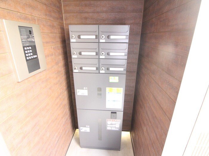 物件外観写真4　(建物設備)