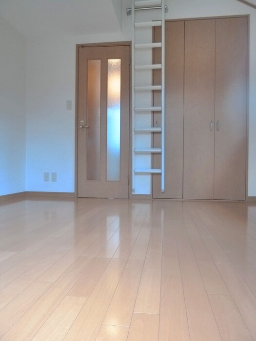 物件内観写真12　(居室)