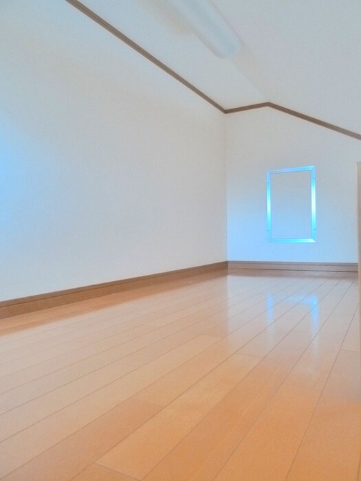 物件内観写真13　(ロフト)