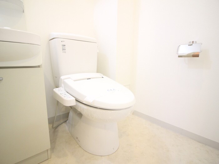 物件内観写真13　(トイレ)