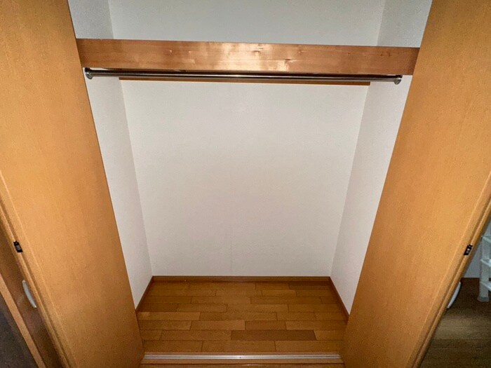 物件内観写真15　(収納)