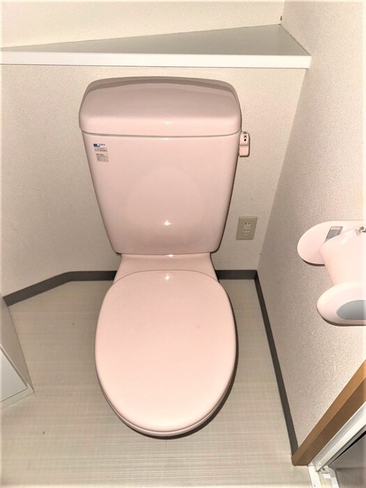 物件内観写真14　(トイレ)