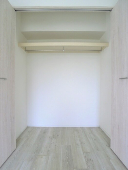 物件内観写真10　(収納)