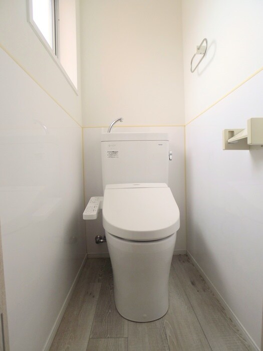 物件内観写真16　(トイレ)