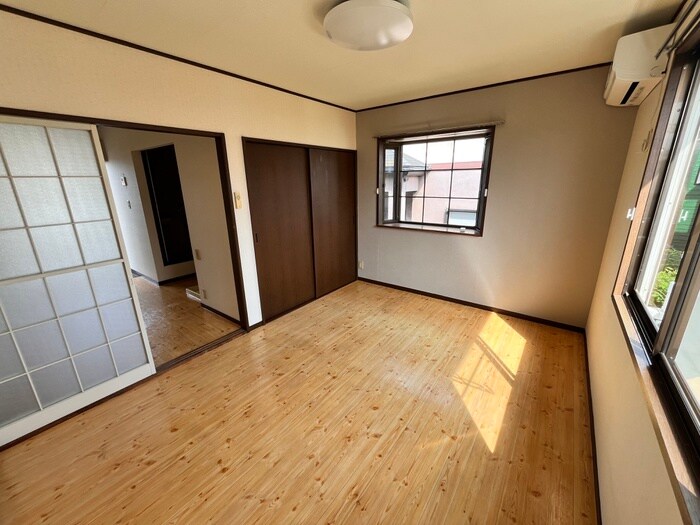 物件内観写真21　(居室)