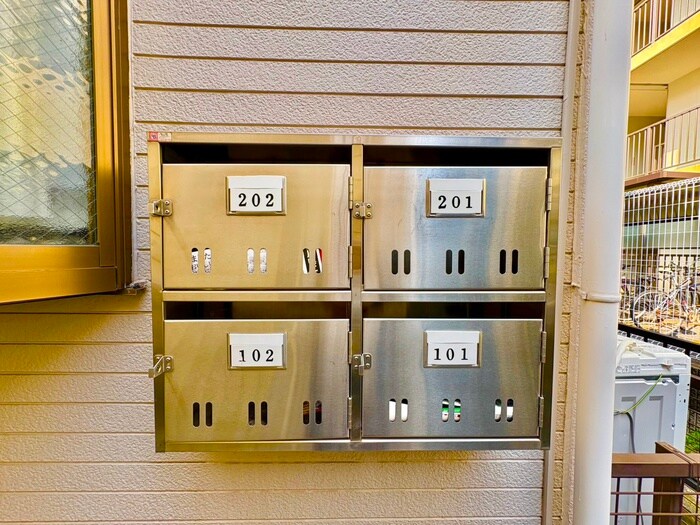 物件外観写真4　(建物設備)