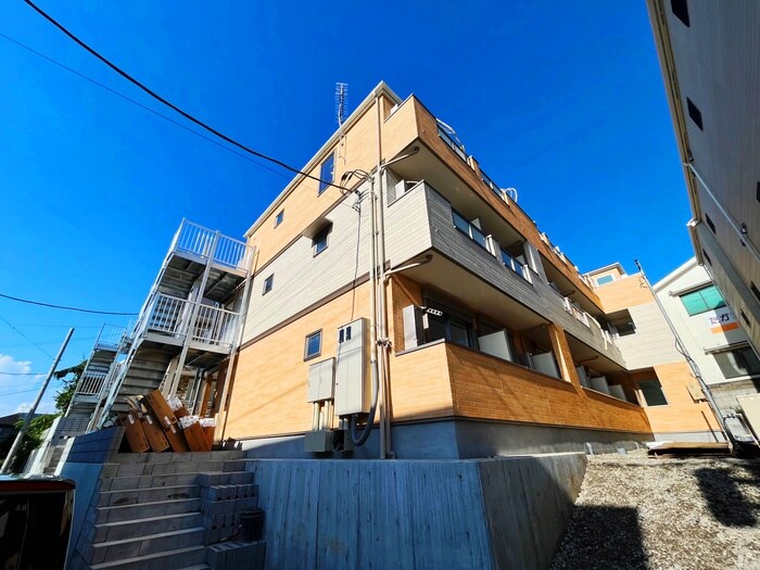 物件外観写真1　(外観写真)