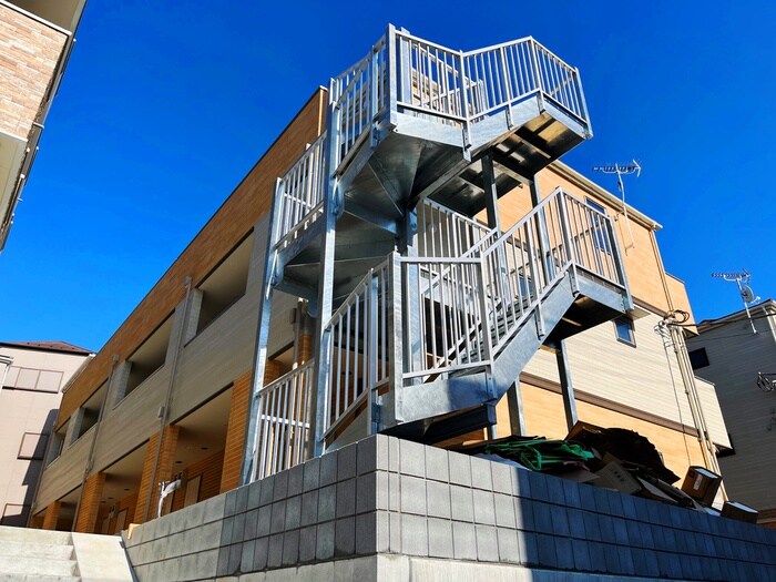 物件外観写真2　(外観写真)