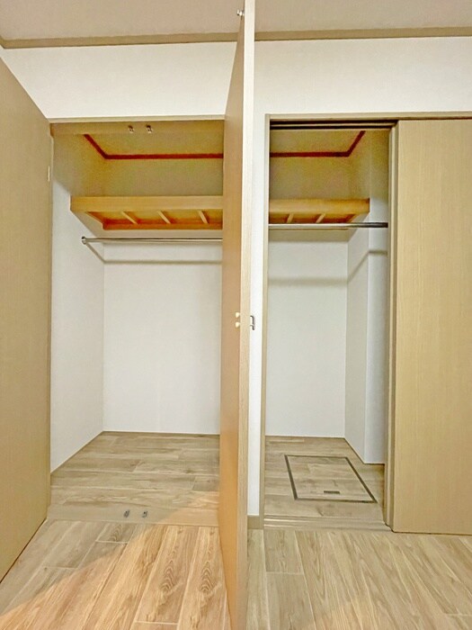 物件内観写真13　(収納)