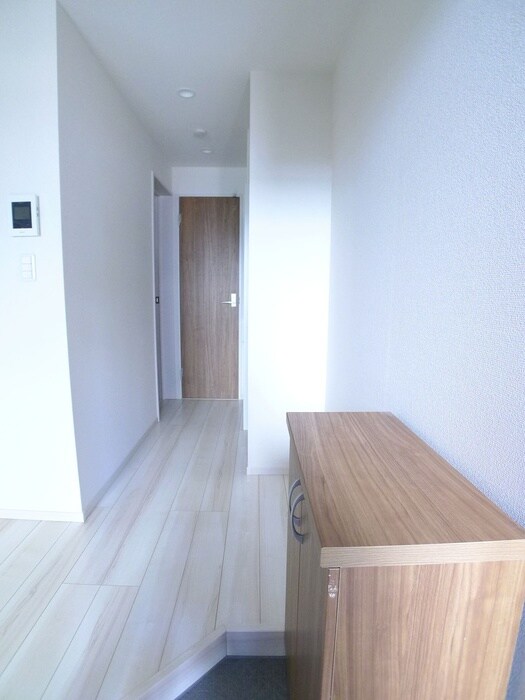 物件内観写真7　(廊下)