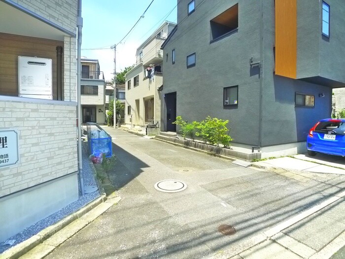 物件外観写真6　(周辺環境)