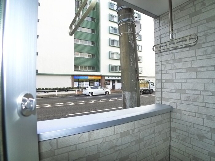 物件内観写真22　(室内からの展望)