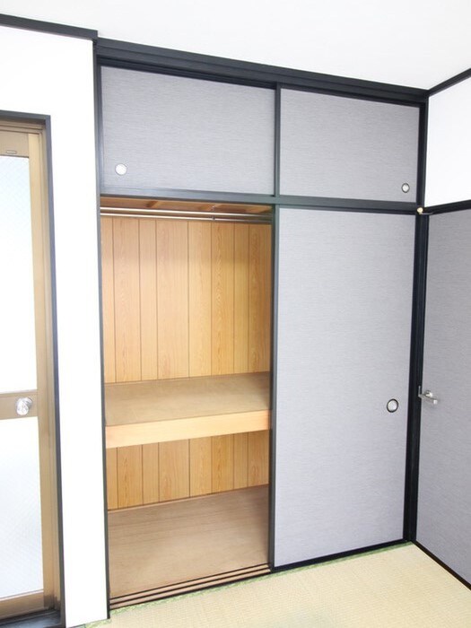 物件内観写真15　(収納)