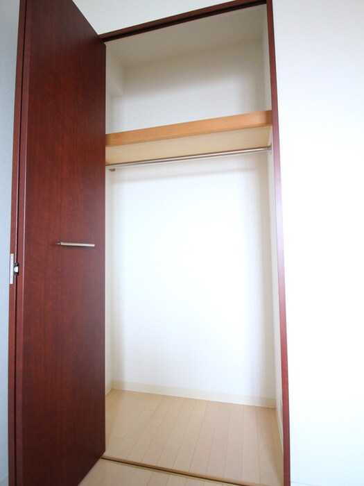 物件内観写真9　(収納)