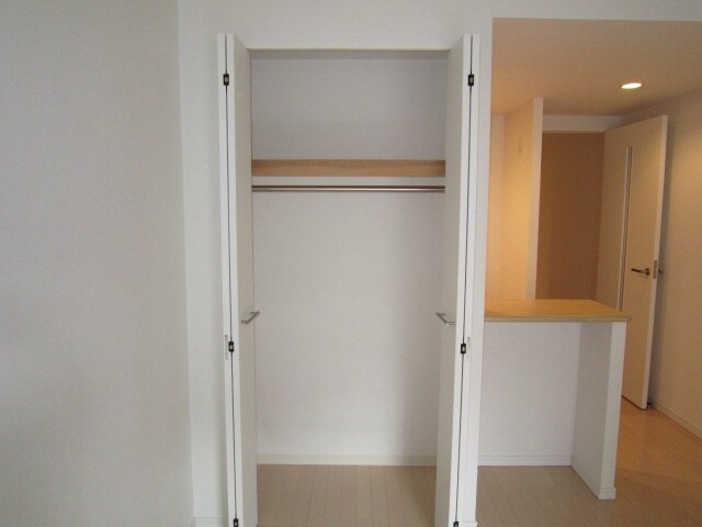 物件内観写真11　(収納)