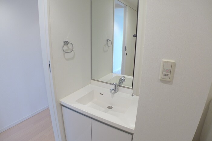 物件内観写真12　(洗面)