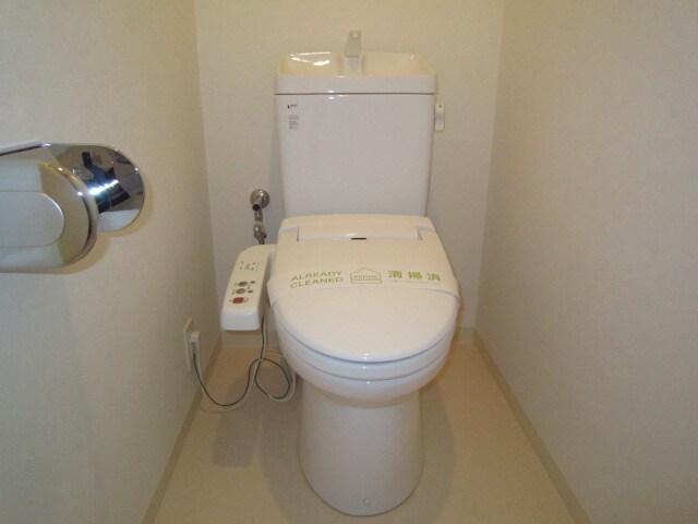 物件内観写真13　(トイレ)