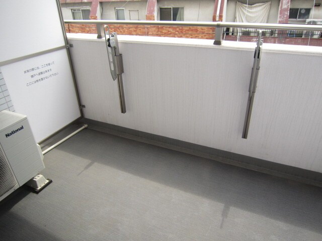 物件内観写真16　(ベランダ・バルコニー)