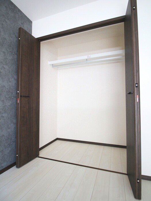 物件内観写真7　(収納)