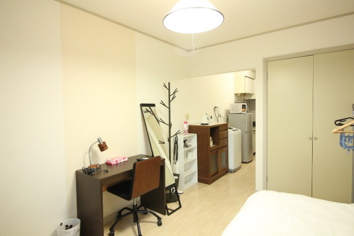 物件内観写真8　(居室)