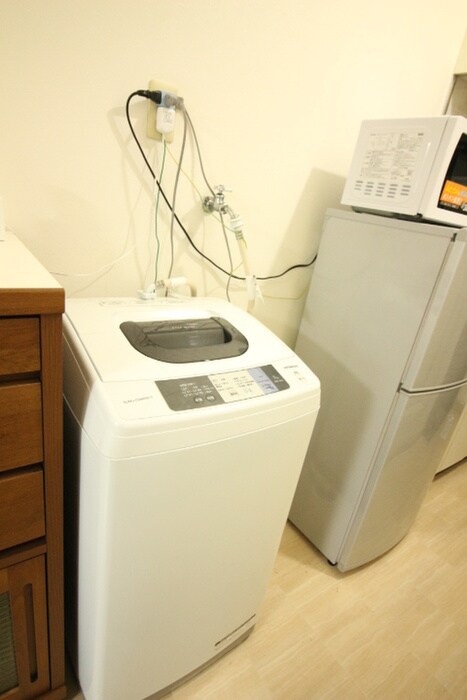 物件内観写真14　(洗濯機置場)