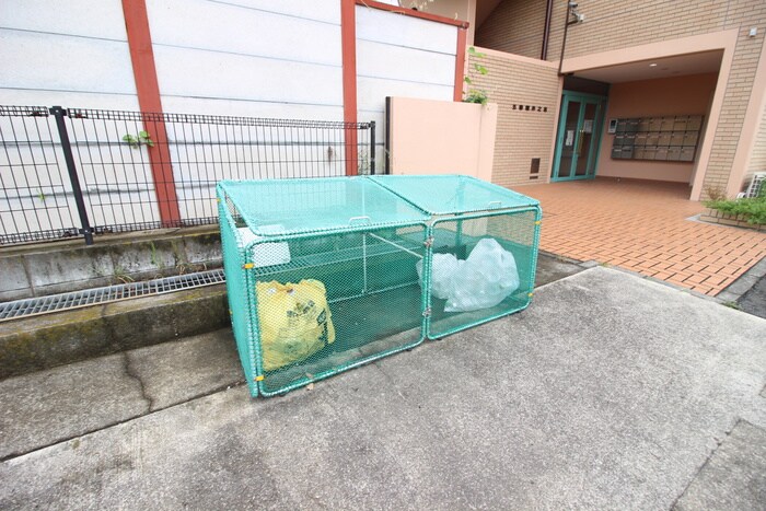 物件外観写真3　(その他)