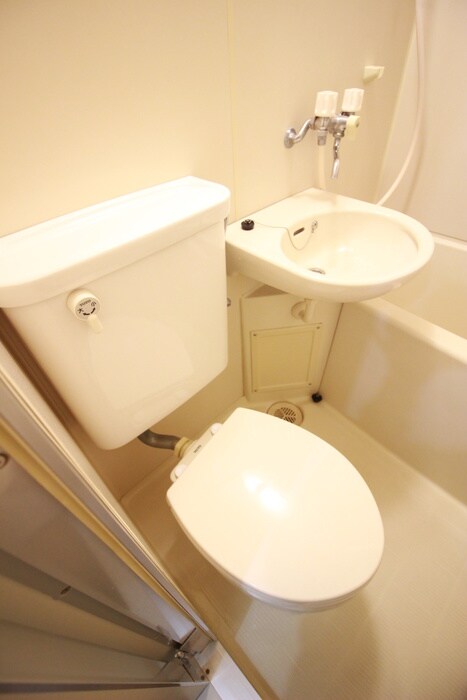 物件内観写真10　(トイレ)