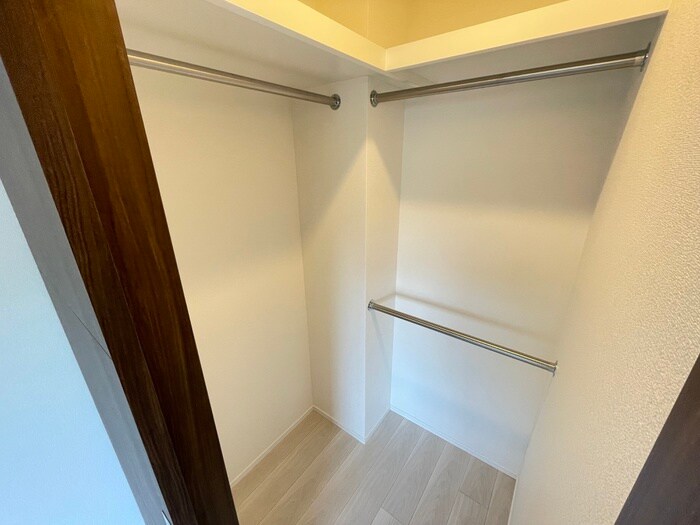 物件内観写真11　(収納)