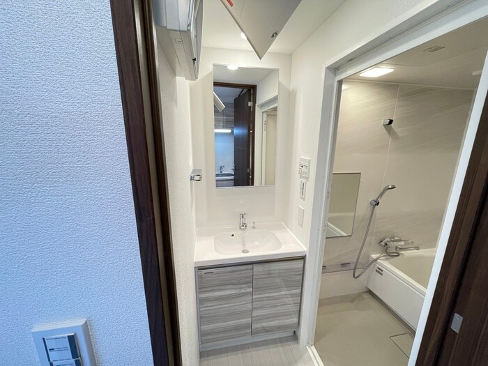 物件内観写真14　(洗面)