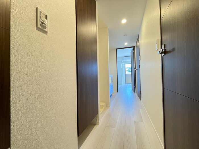 物件内観写真19　(廊下)