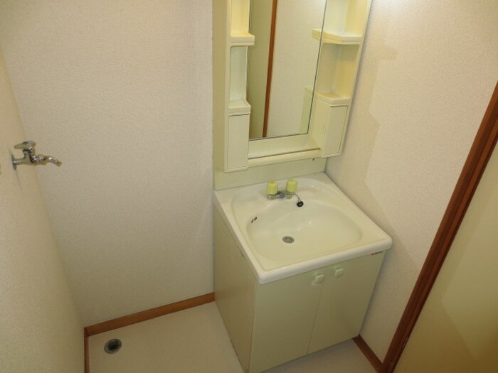 物件内観写真11　(洗面)