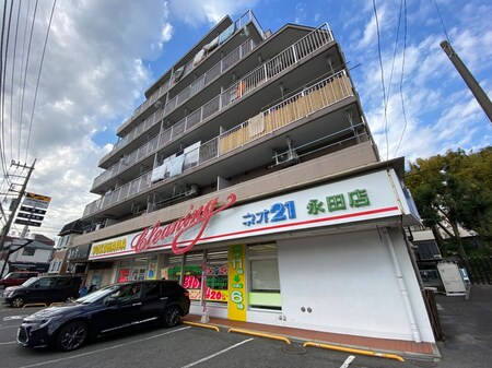 ﾗｲｵﾝｽﾞﾏﾝｼｮﾝ永田北(205)外観写真