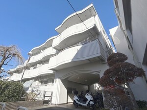 第五小金井グリ－ンハイム外観写真