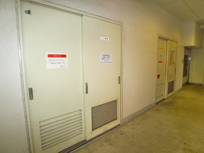 物件外観写真4　(建物設備)