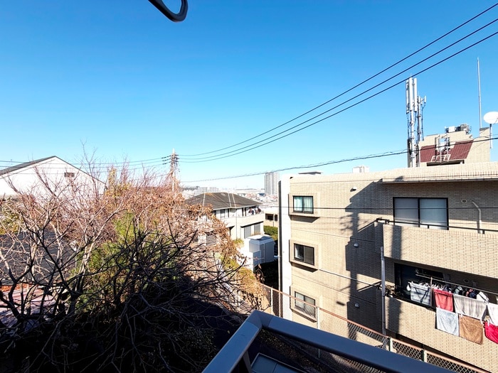 物件内観写真19　(室内からの展望)