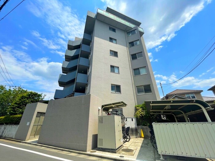 物件外観写真6　(駐車場)