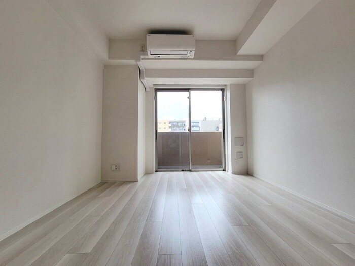 物件内観写真15　(居室)