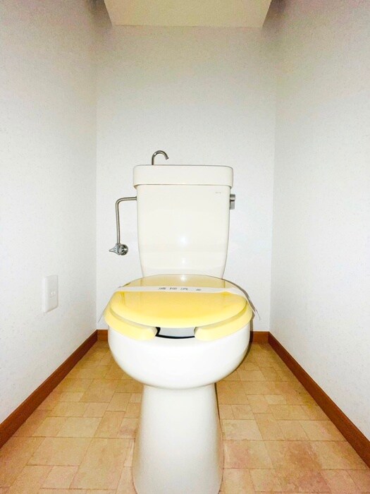 物件内観写真12　(トイレ)