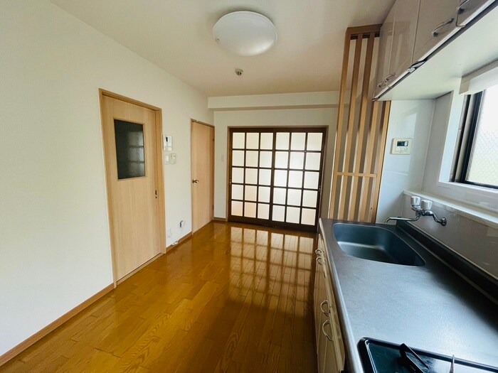 セゾン ドゥーの内観写真