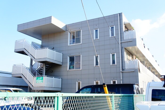 物件外観写真3　(外観写真)