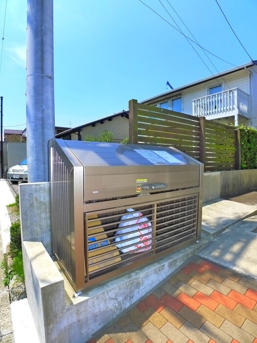 物件外観写真4　(建物設備)