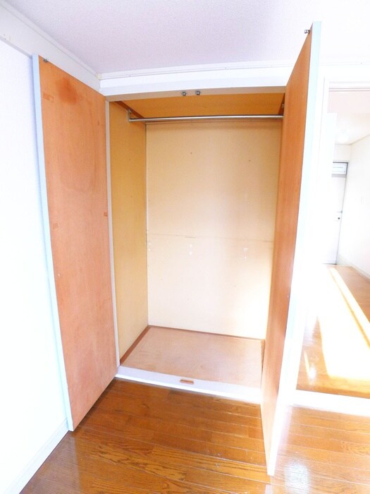 物件内観写真11　(収納)