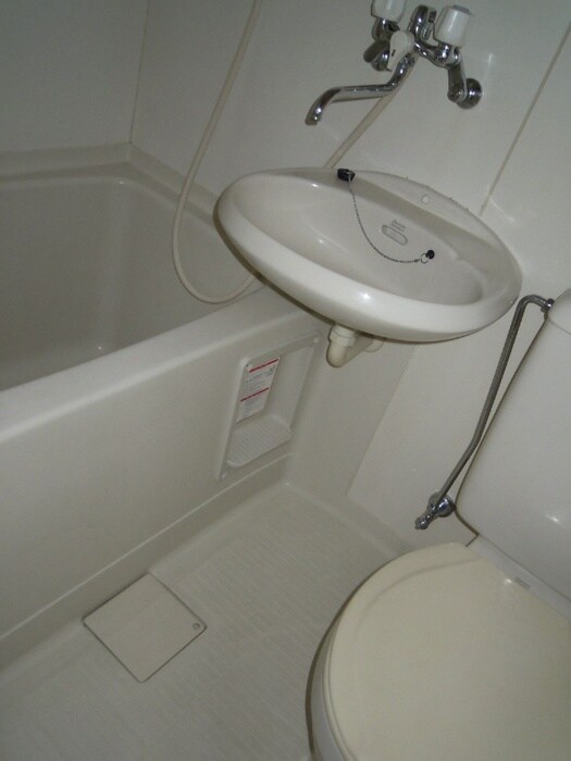 物件内観写真9　(洗面)