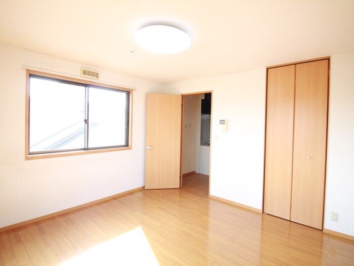 物件内観写真7　(居室)