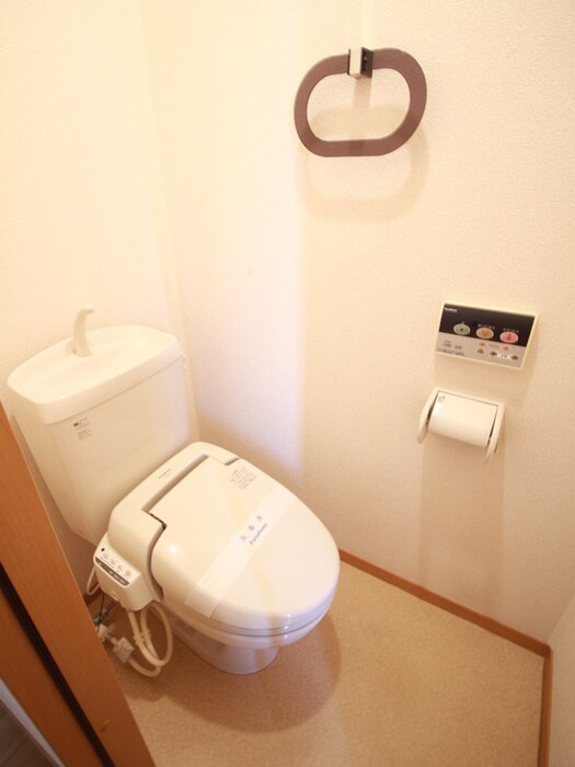 物件内観写真11　(トイレ)