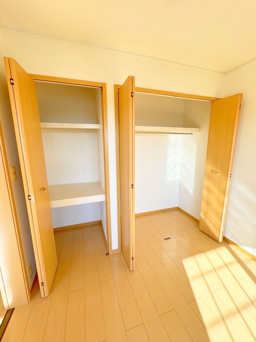 物件内観写真13　(収納)