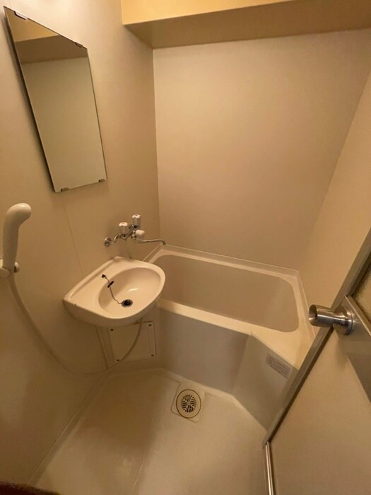 物件内観写真13　(バス／シャワールーム等)